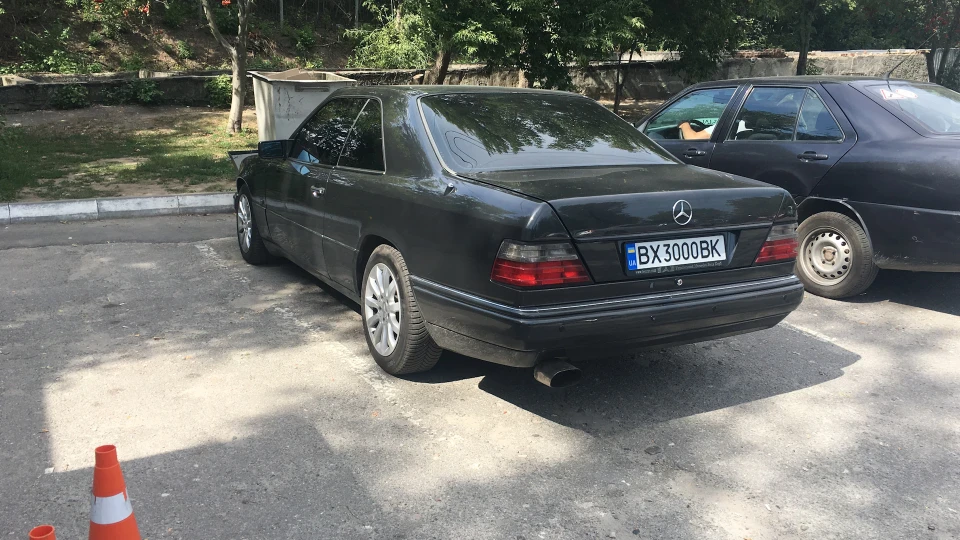 Mercedes-Benz E-Class Coupe Мурчить 5