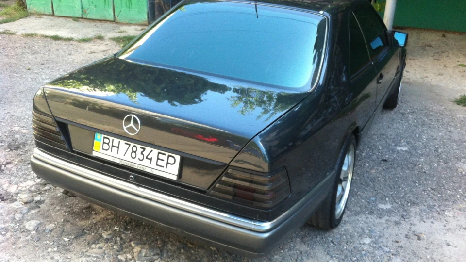Mercedes-Benz E-Class Coupe Одноокий Джо 2