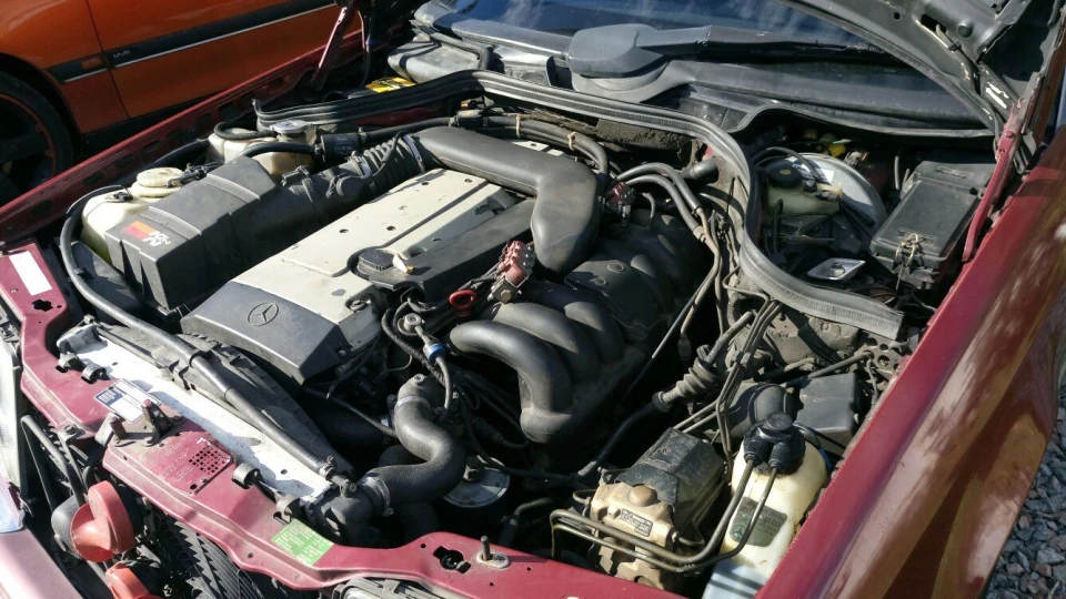 Mercedes-Benz E-Class Coupe Трофей V6 4