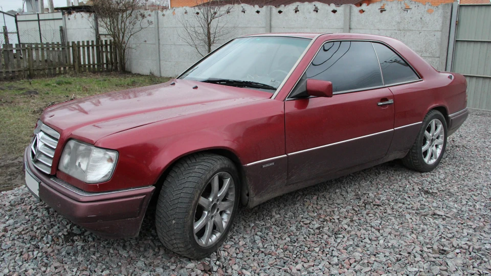 Mercedes-Benz E-Class Coupe Трофей V6 5