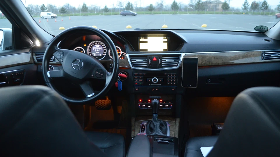 Mercedes-Benz E-Class Estate 220 cdi 4