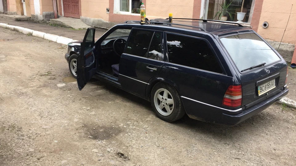 Mercedes-Benz E-Class Estate 2.5 сарайка 3
