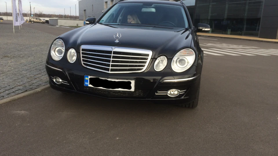 Mercedes-Benz E-Class Estate E280T CDI Avantgarde 2