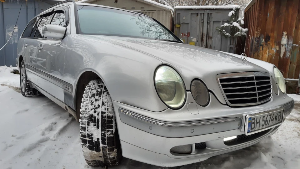 Mercedes-Benz E-Class Estate Elegance, v8(4.3), 4wd 2