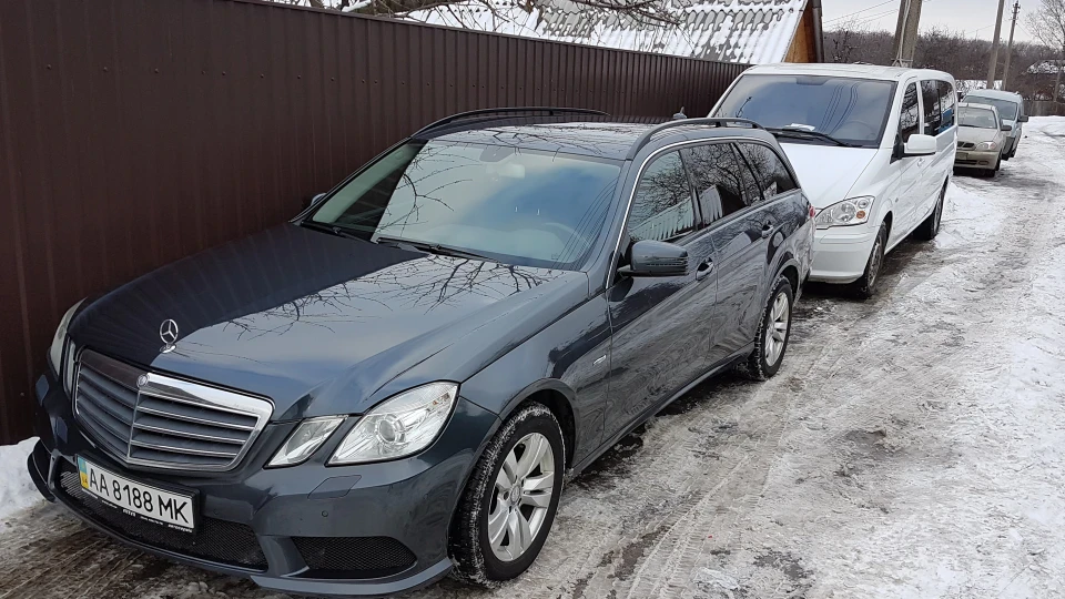 Mercedes-Benz E-Class Estate Європеєць 2
