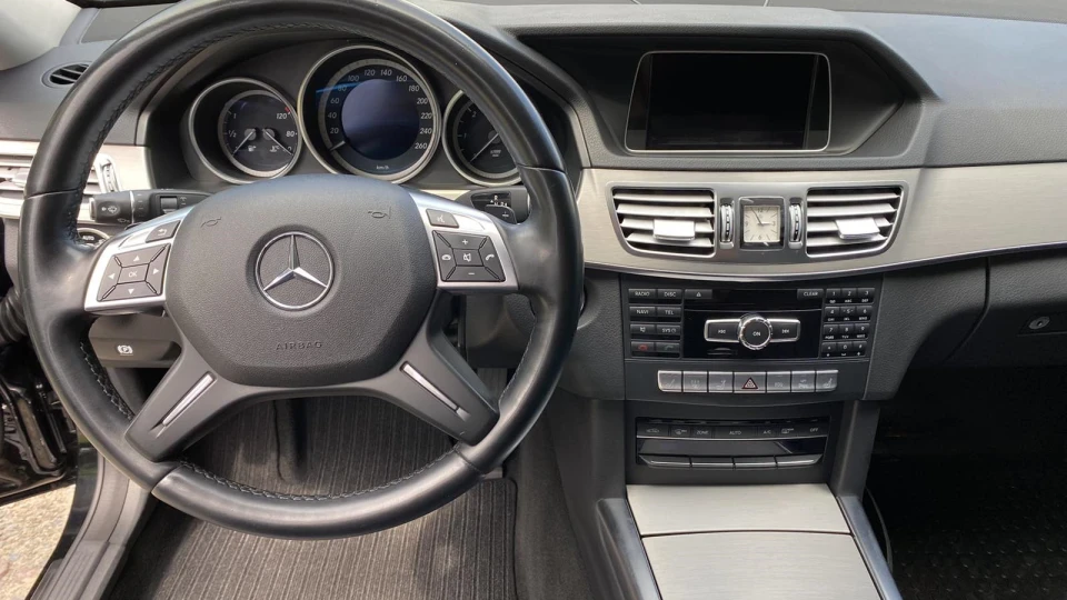Mercedes-Benz E-Class Універсал Не Авангард 4