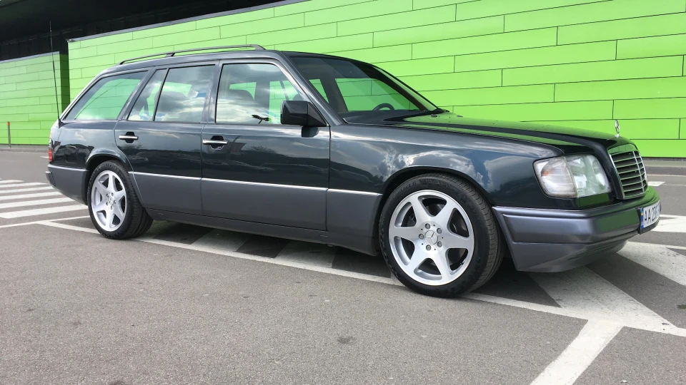 Mercedes-Benz E-Class Estate Шафранек 2