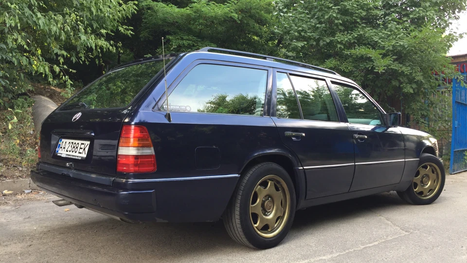 Mercedes-Benz E-Class Estate Синій Мурзік 4