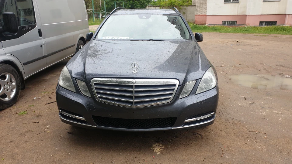 Mercedes-Benz E-Class Estate Ukraine 2