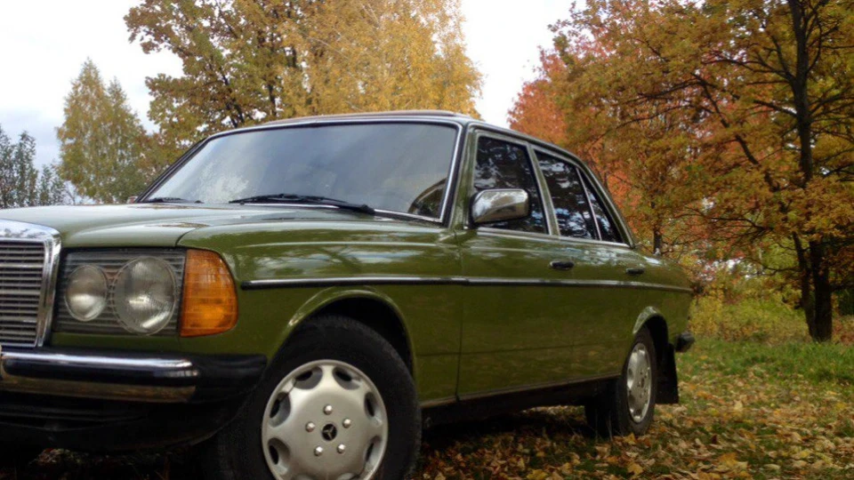 Mercedes-Benz E-Class Estate Гарна машина 2