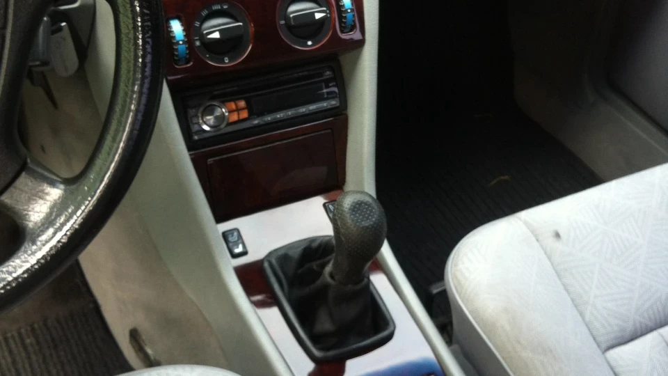 Mercedes-Benz E-Class 5