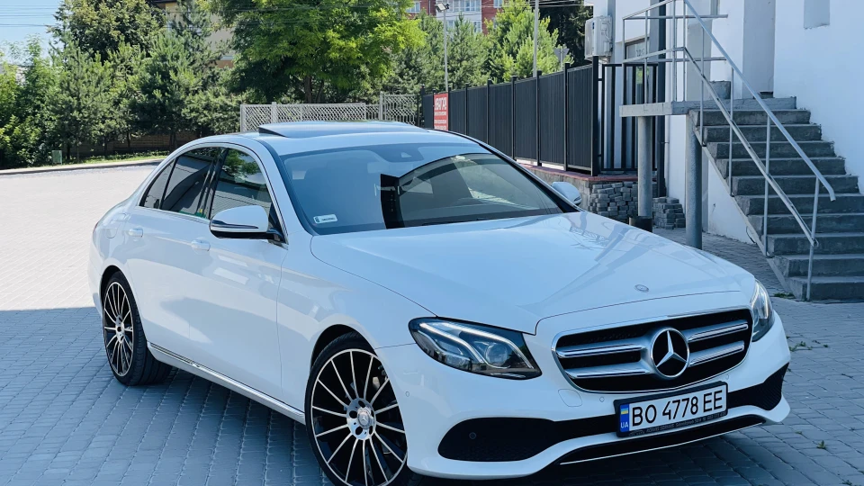 Mercedes-Benz E-Class
