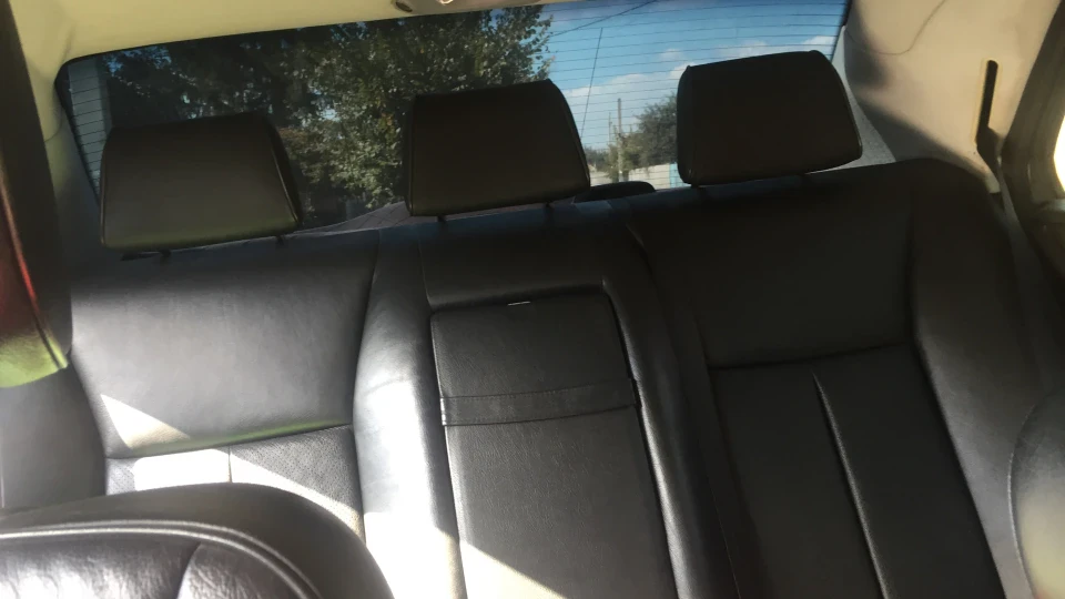 Mercedes-Benz E-Class 4
