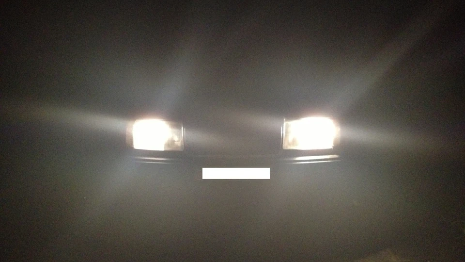 Mercedes-Benz E-Class 3