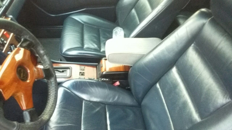 Mercedes-Benz E-Class 3
