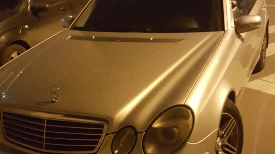 Mercedes-Benz E-Class 2