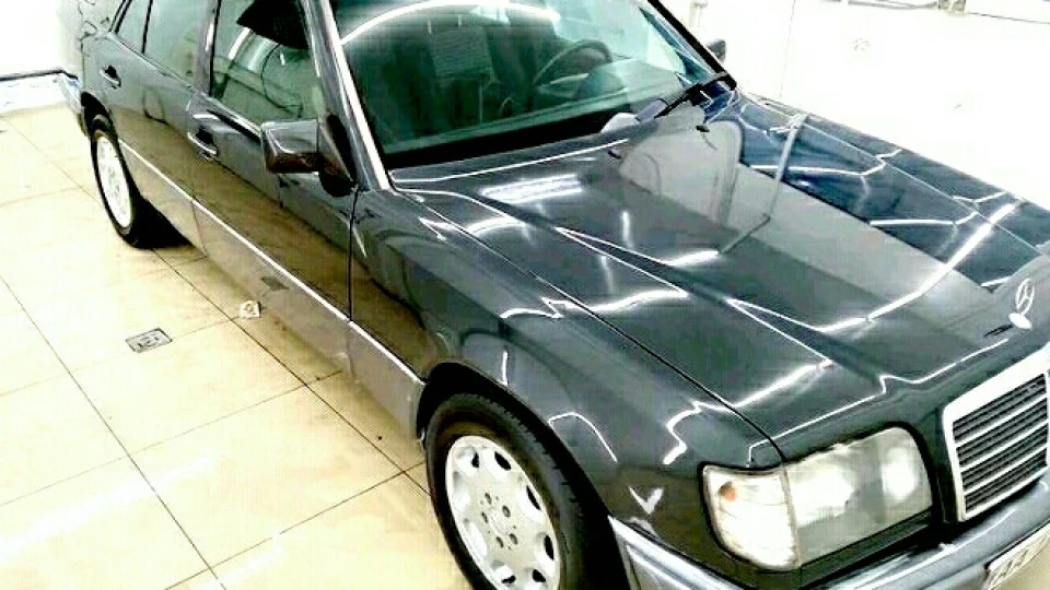 Mercedes-Benz E-Class 199 4