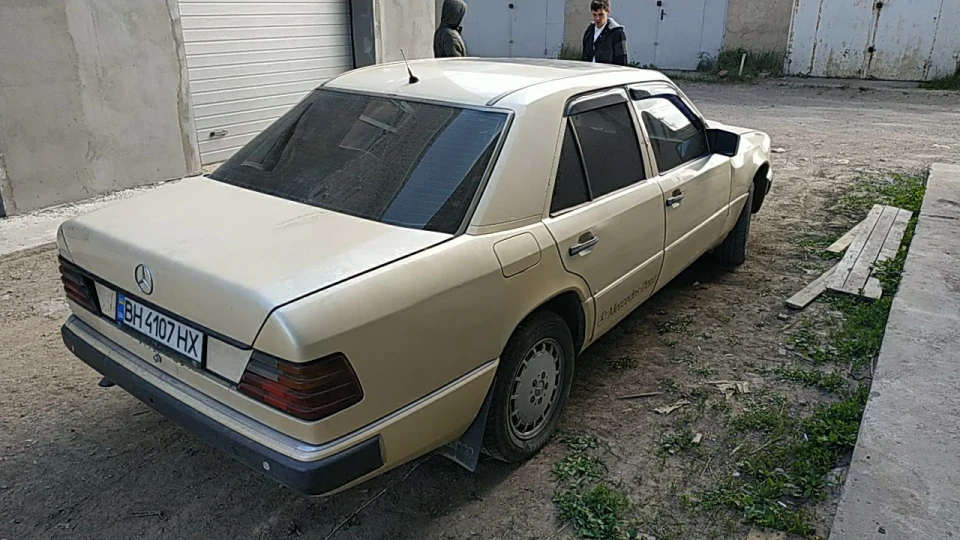 Mercedes-Benz E-Class 2.0 дизель , ОМ 601 2
