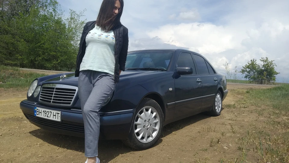 Mercedes-Benz E-Class 2.0 M111.942 3