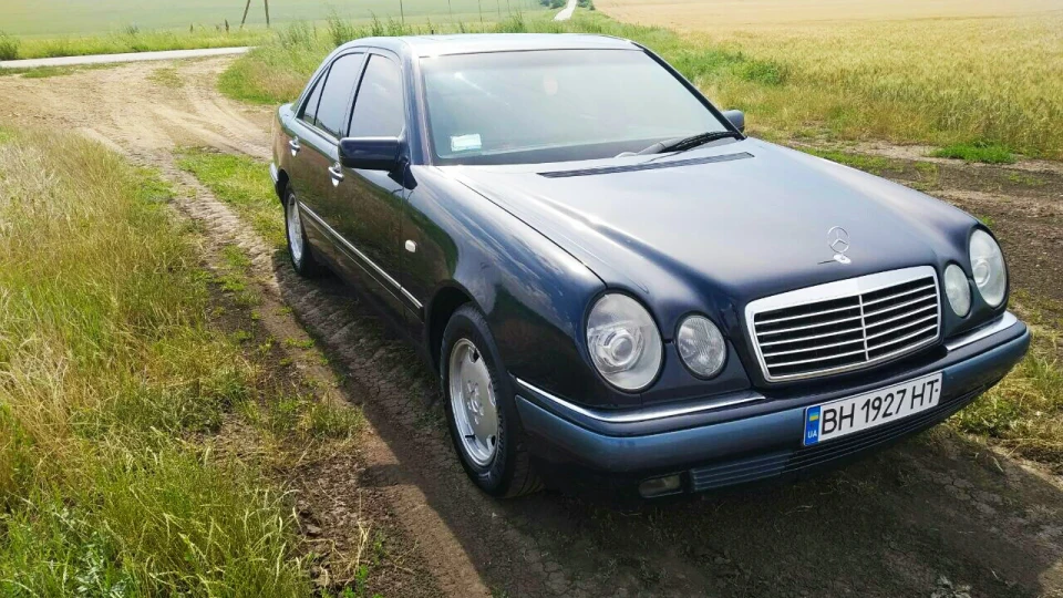 Mercedes-Benz E-Class 2.0 M111.942 5