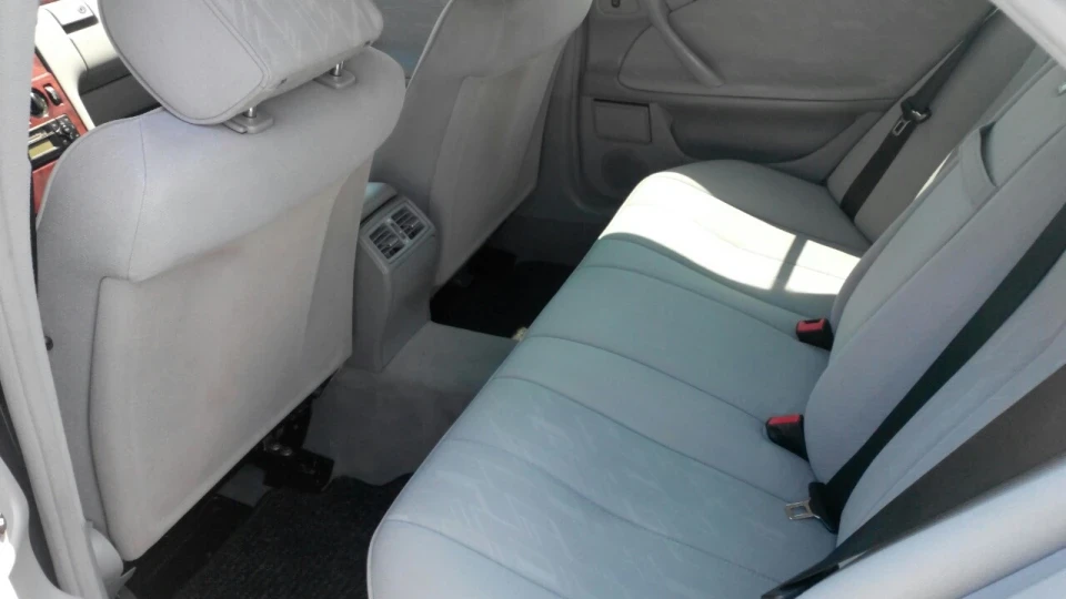Mercedes-Benz E-Class 2.0i m111 2