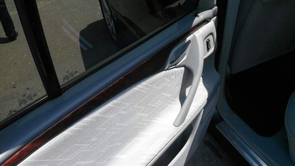 Mercedes-Benz E-Class 2.0i m111 5
