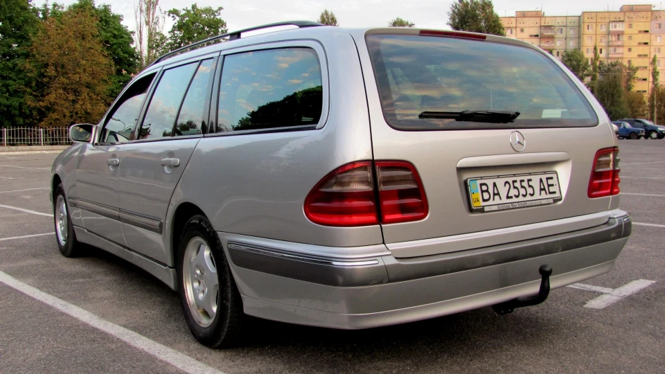 Mercedes-Benz E-Class 2.2 cdi T-model 4
