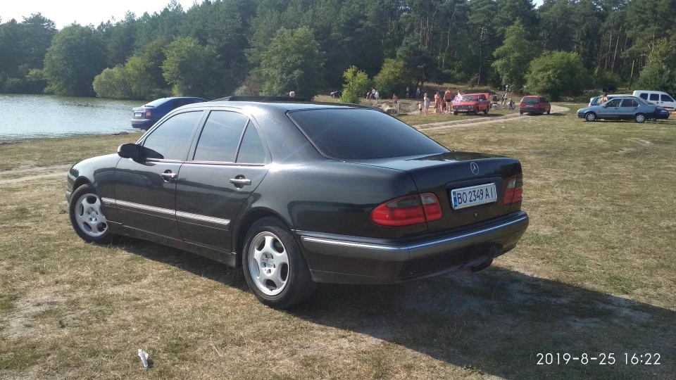 Mercedes-Benz E-Class 2.2 cdi 3