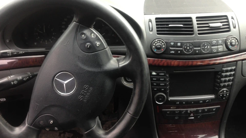 Mercedes-Benz E-Class 2.2 cdi 4