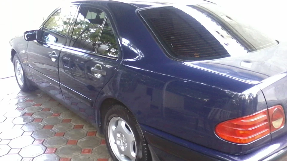 Mercedes-Benz E-Class 2.2 *Diesel-Power* 3