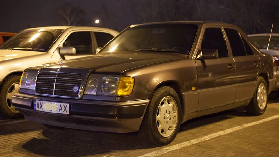 Mercedes-Benz E-Class 220Е 5