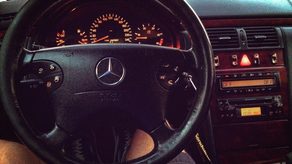 Mercedes-Benz E-Class 2,2cdi 2