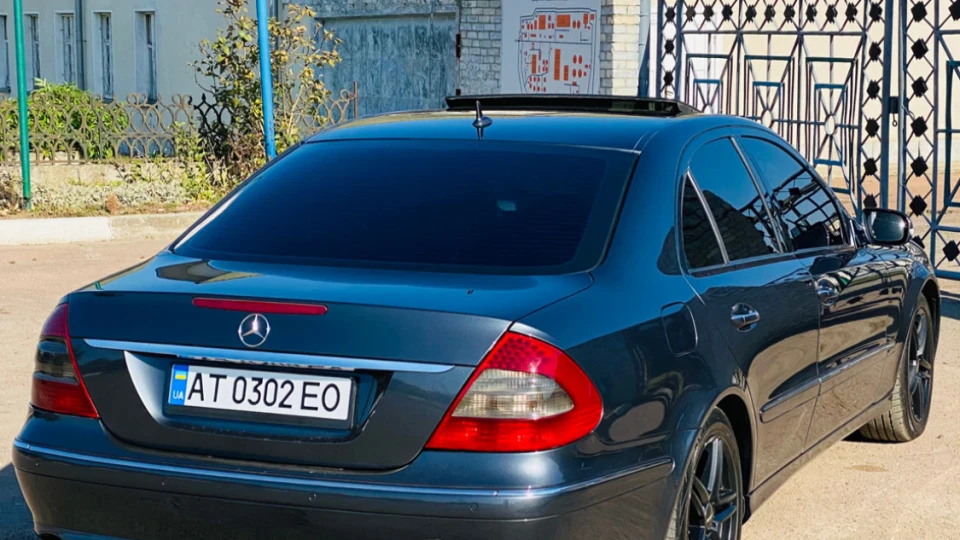 Mercedes-Benz E-Class 2.2cdi