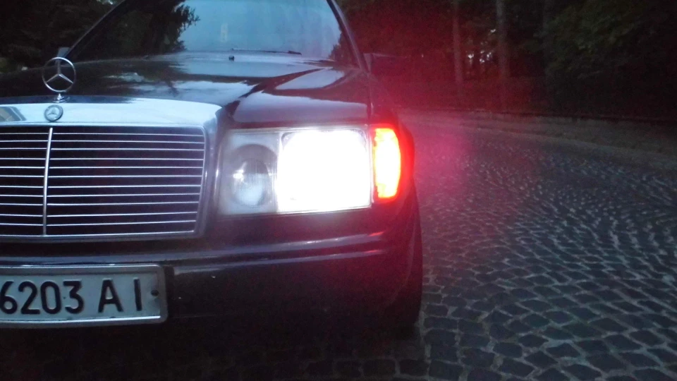 Mercedes-Benz E-Class 2.2D OM604 3