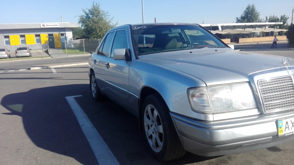 Mercedes-Benz E-Class 2.5 602атмо мкпп 5