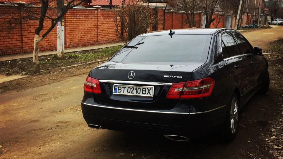 Mercedes-Benz E-Class 250 CDI 2