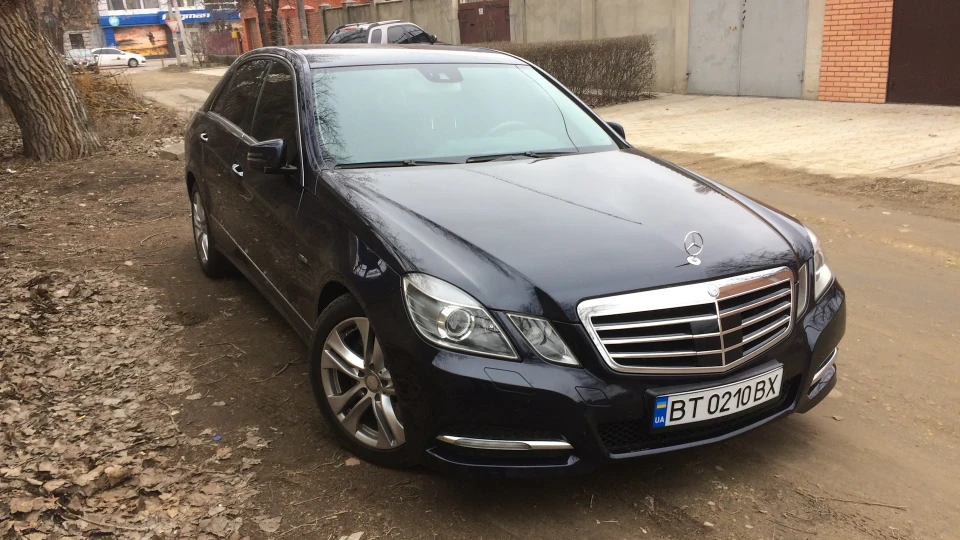 Mercedes-Benz E-Class 250 CDI 4