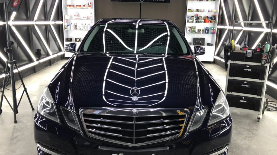 Mercedes-Benz E-Class 250 CDI 5