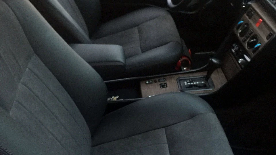 Mercedes-Benz E-Class 250D Estel 4