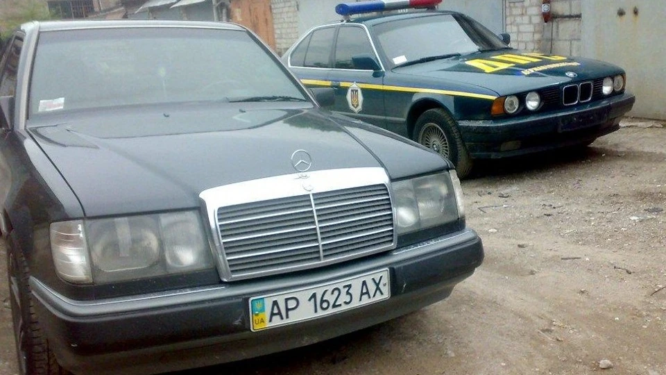 Mercedes-Benz E-Class 2,5 дизель 3