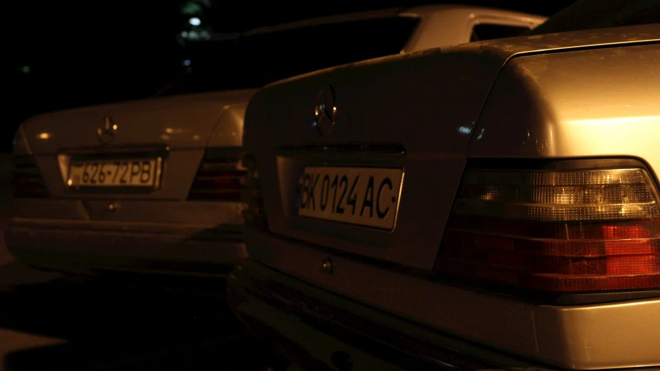 Mercedes-Benz E-Class 2.5D(плита) 2