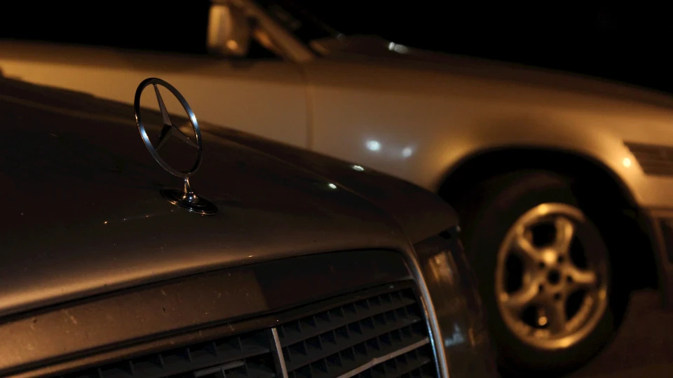 Mercedes-Benz E-Class 2.5D(плита) 4