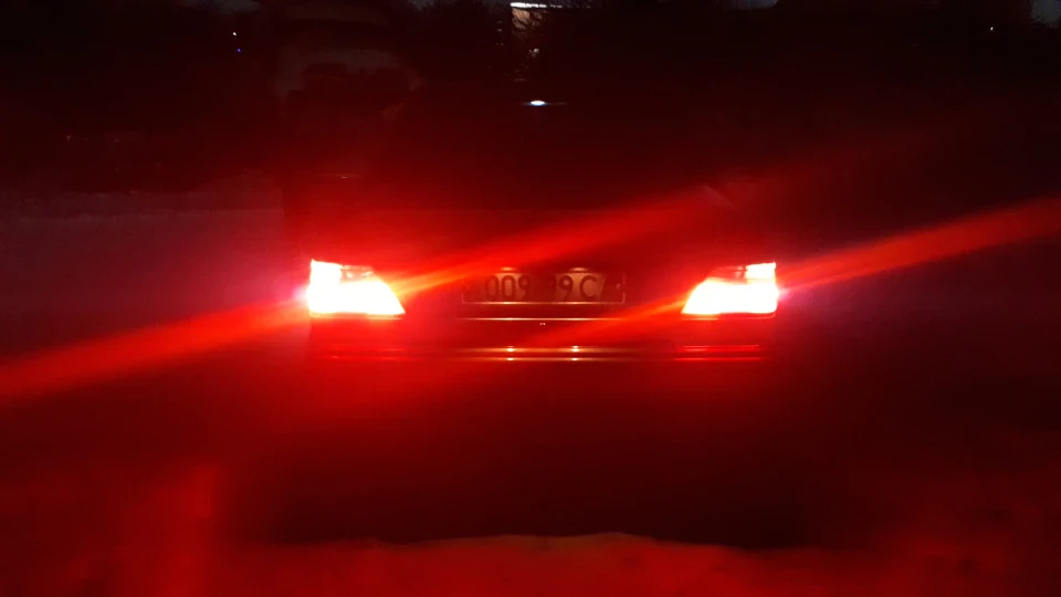 Mercedes-Benz E-Class 260е 3