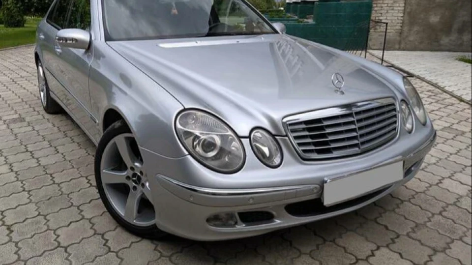 Mercedes-Benz E-Class 270 CDI Elegance САМЕЦ 2