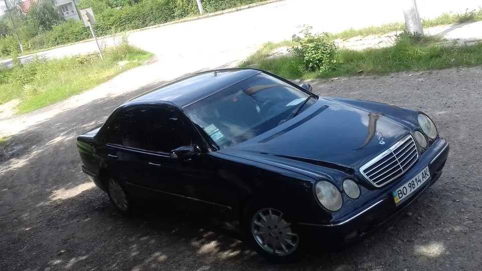 Mercedes-Benz E-Class 2.7CDI 2