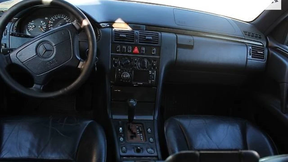 Mercedes-Benz E-Class 2.8 4matic 4