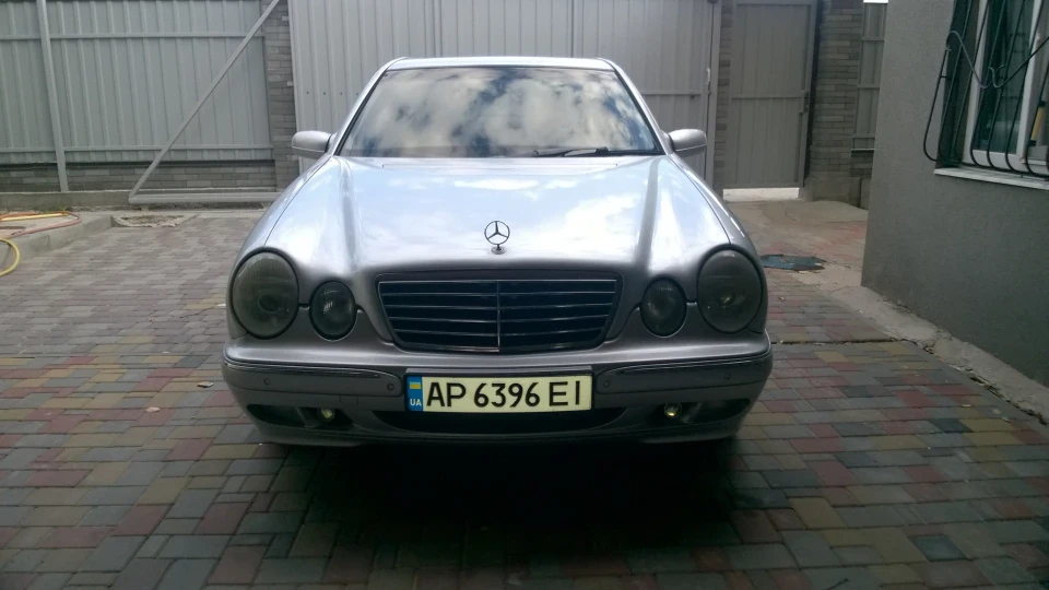 Mercedes-Benz E-Class 2.8 v6 2