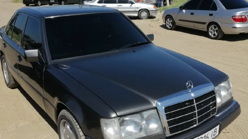 Mercedes-Benz E-Class 3.0 Diesel 5
