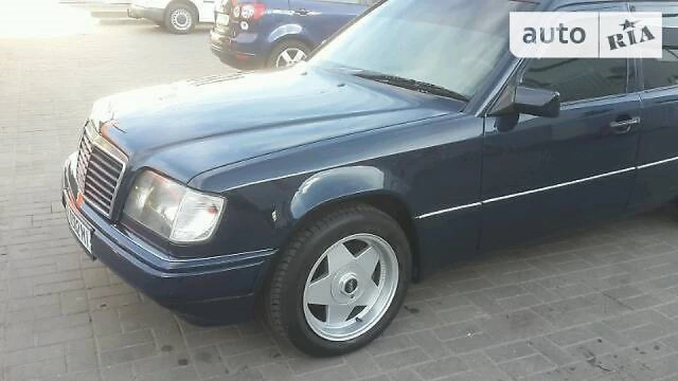 Mercedes-Benz E-Class 3.0 дизель 2