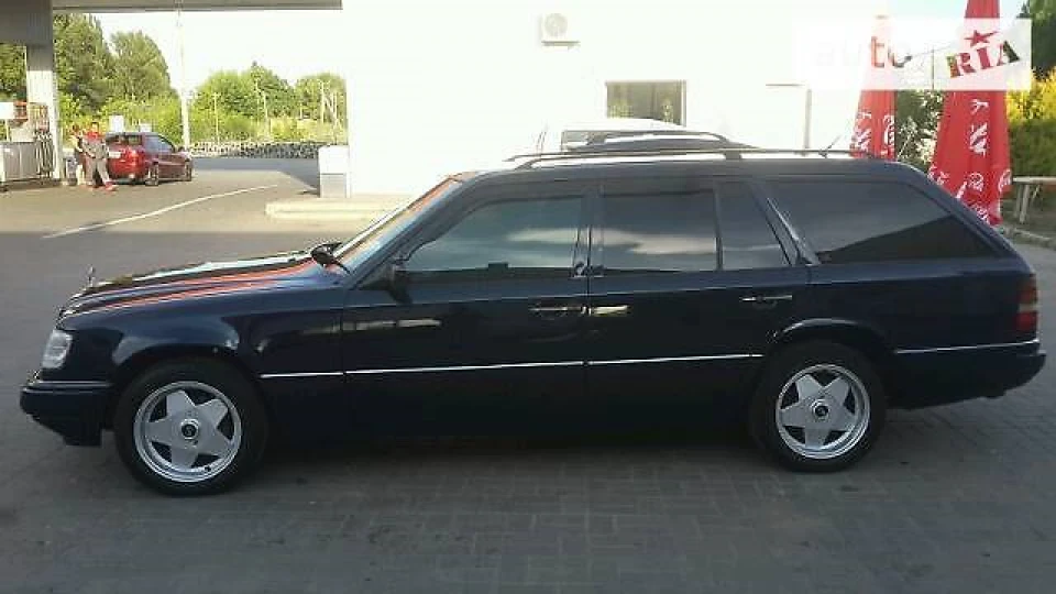 Mercedes-Benz E-Class 3.0 дизель 4